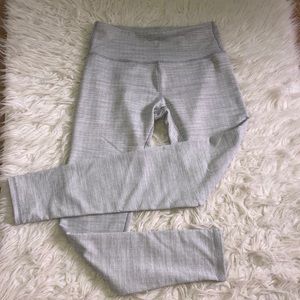 White and Gray Chevron leggings